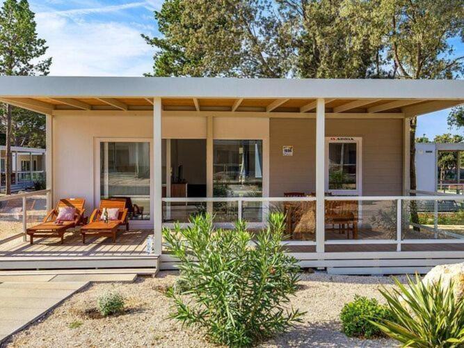 Premium Mobile Home In Novalja Exterior photo