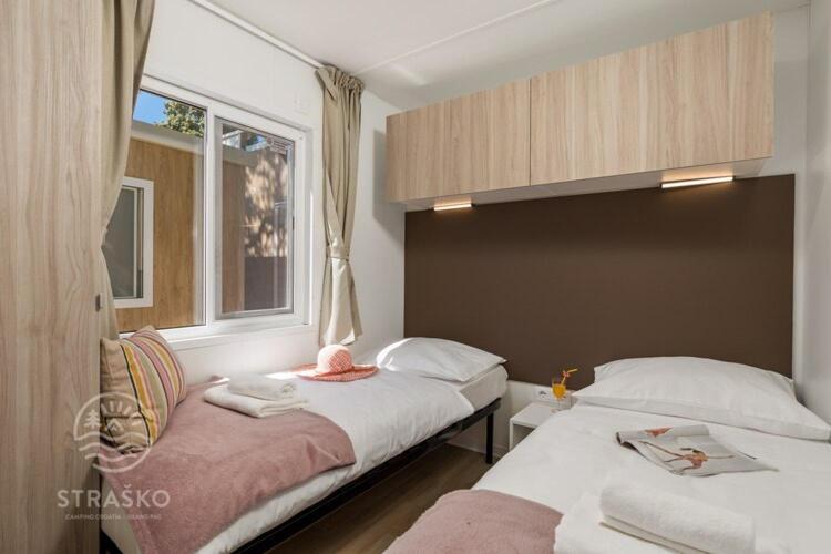Premium Mobile Home In Novalja Exterior photo